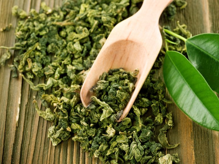 upclose photo of green tea