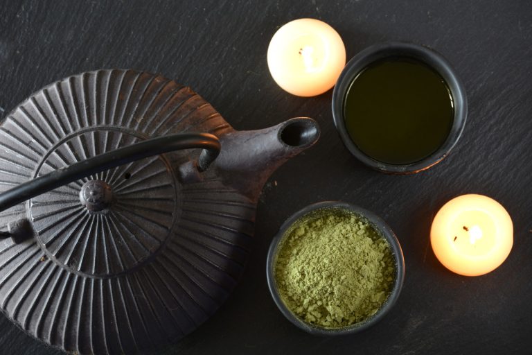 japanese tea kettle with teacups and matcha