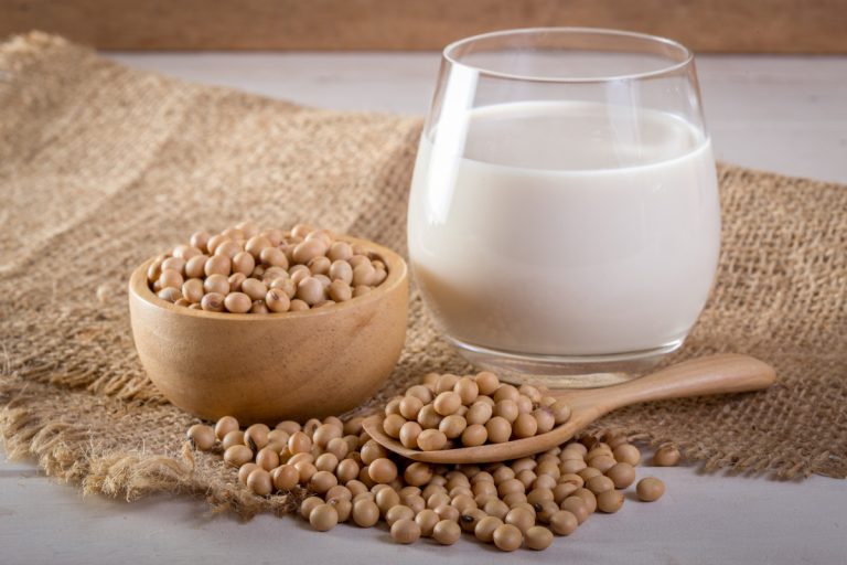 soy beans and soy milk
