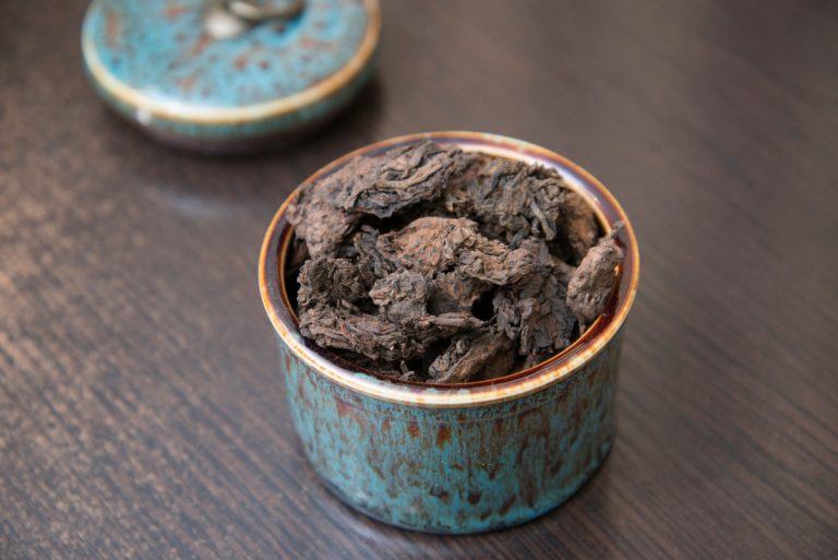 Lao Cha Tou tea in a blue Cup