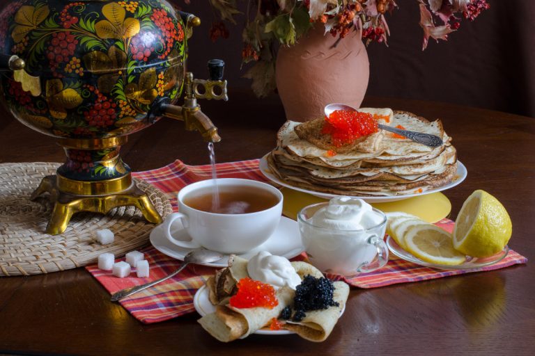 russian samovar with tea and food