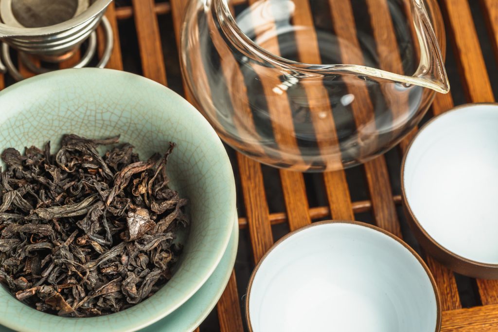 da hong pao oolong tea in gaiwan