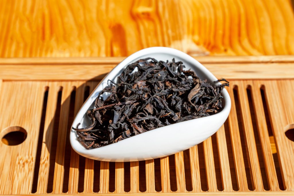 traditional dark oolong tea